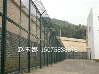 監(jiān)獄鋼網墻